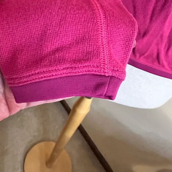 Sherpa Athletic Wear    - Picture 11 of 14